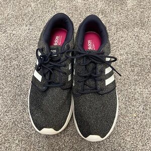 Adidas cloudfoam Womens tennis shoes